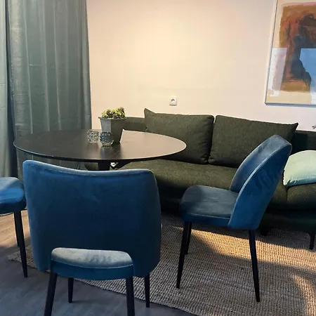 Kirchgarten Niederkirchen bei Deidesheim